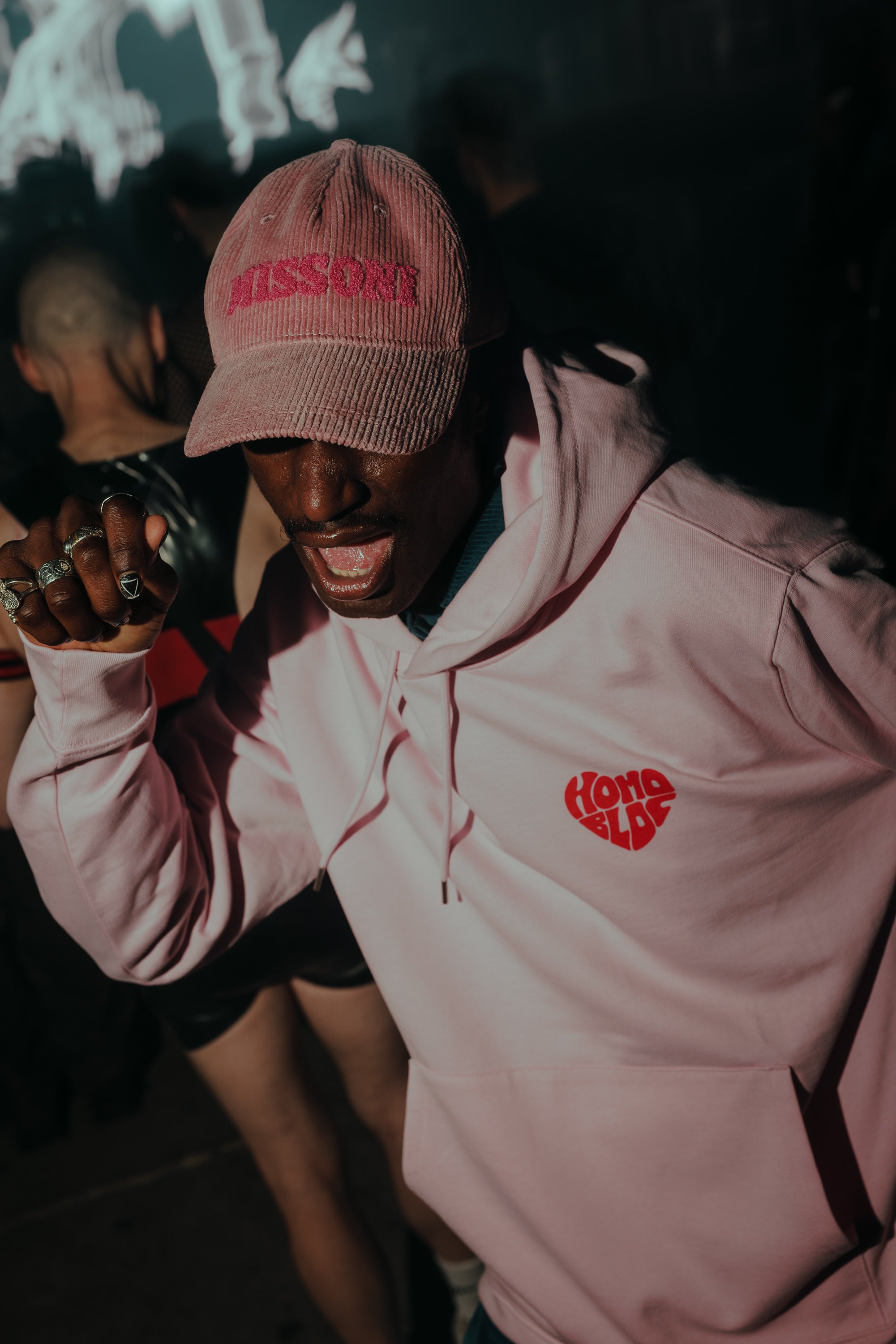 Homoheart Hood